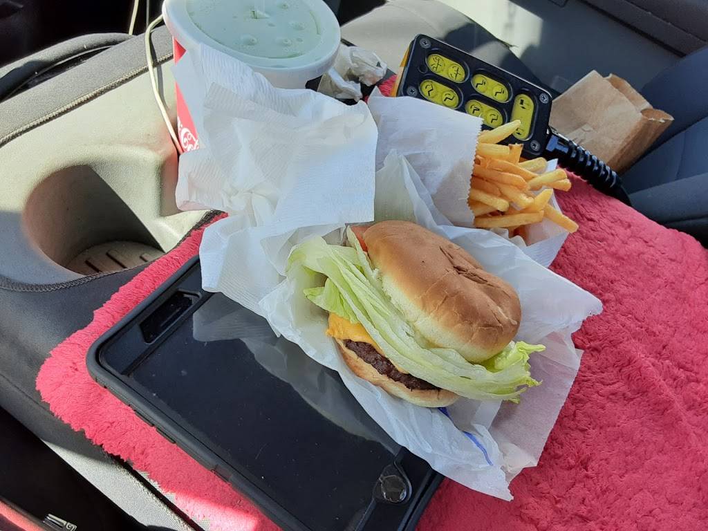 W & M Bar B-Q Burger | restaurant | 3104 Waialae Ave, Honolulu, HI 96816, USA | 8087343350 OR +1 808-734-3350