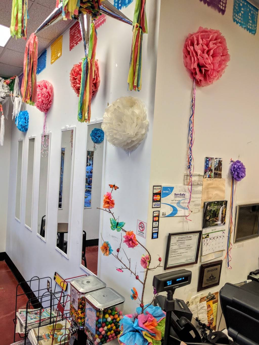 Delicious Tamales | restaurant | 158 E Sonterra Blvd #102, San Antonio, TX 78258, USA | 2104903131 OR +1 210-490-3131