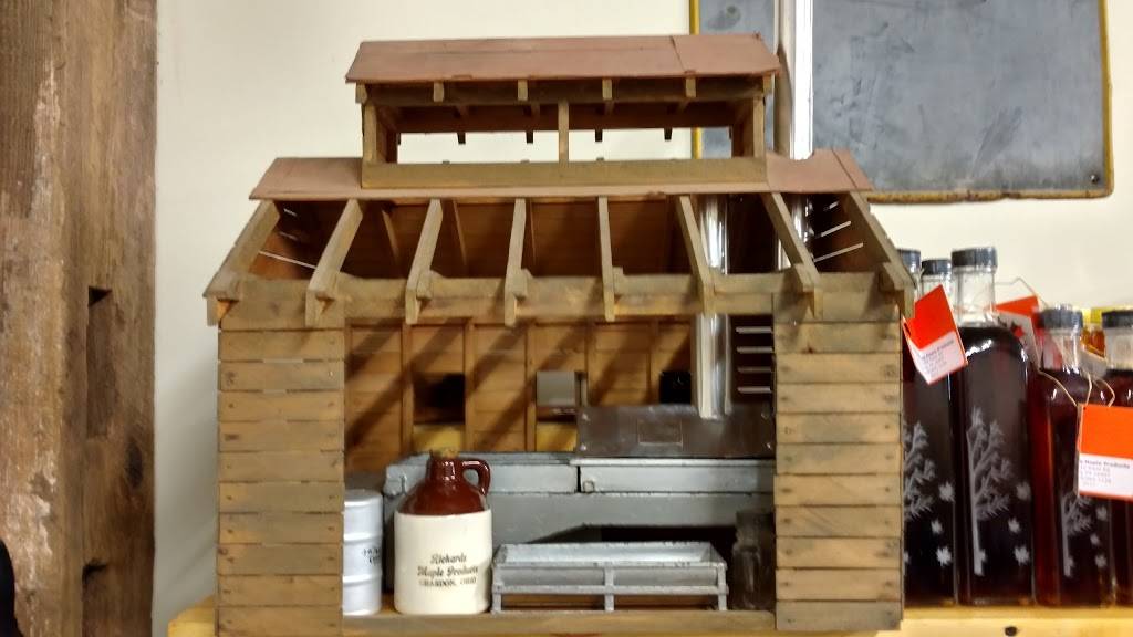 Sweet Traditions Pancakes and Sugar House | restaurant | 20110 Reed Rd, Corry, PA 16407, USA | 8149641124 OR +1 814-964-1124