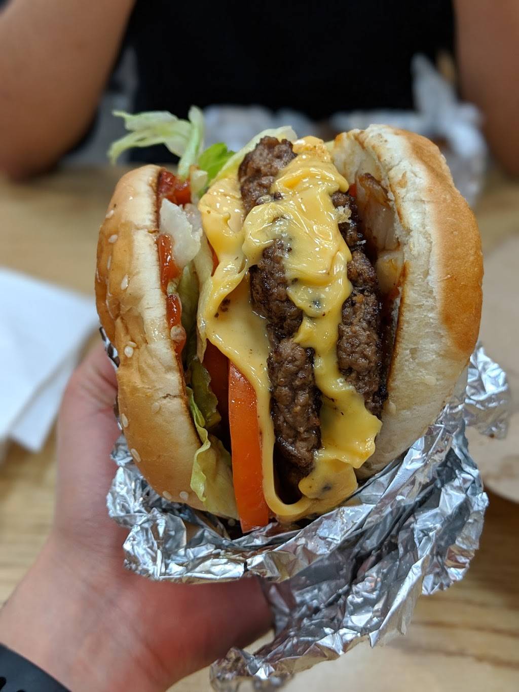 Five Guys | meal takeaway | 227 Andover St, Peabody, MA 01960, USA | 9787175416 OR +1 978-717-5416