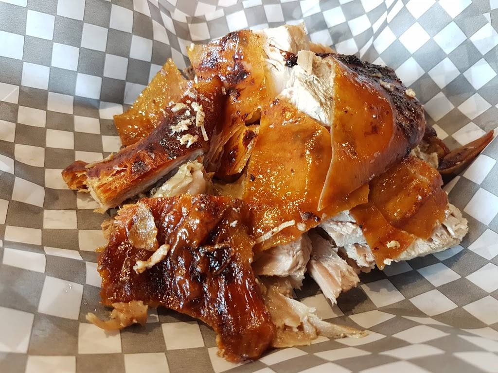 Wilsons Haus of Lechon | restaurant | 365 Wilson Ave, North York, ON M3H 1T3, Canada | 4167927548 OR +1 416-792-7548