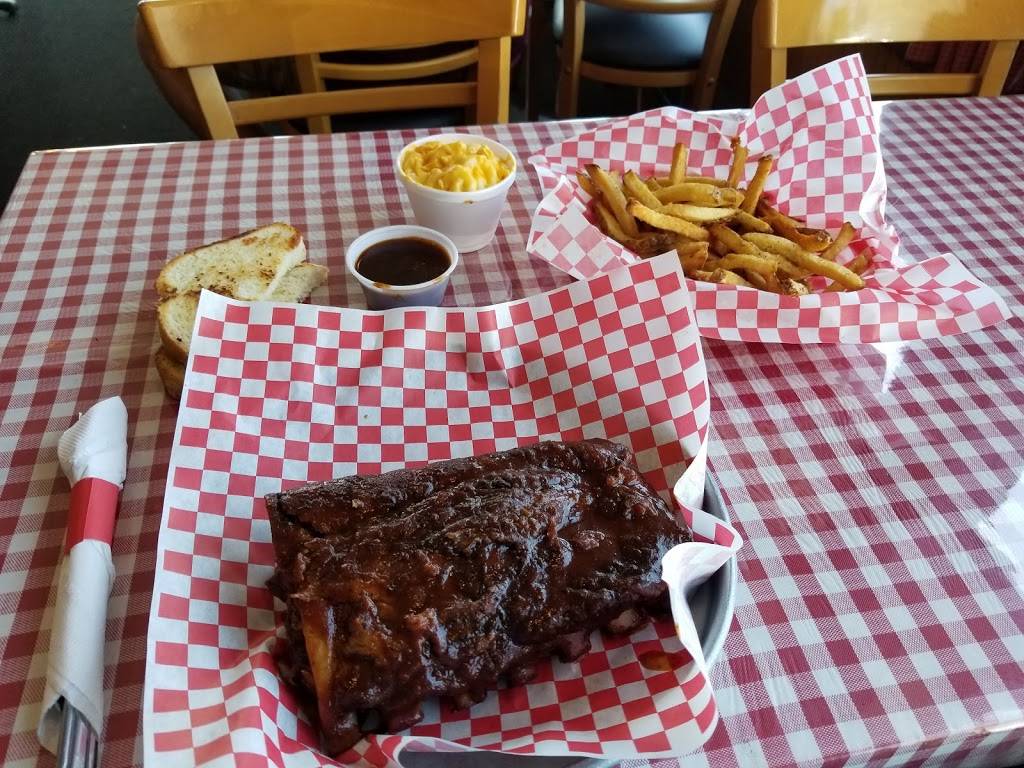 Texas West Bar-B-Que | restaurant | 1600 Fulton Ave, Sacramento, CA 95825, USA | 9164837427 OR +1 916-483-7427