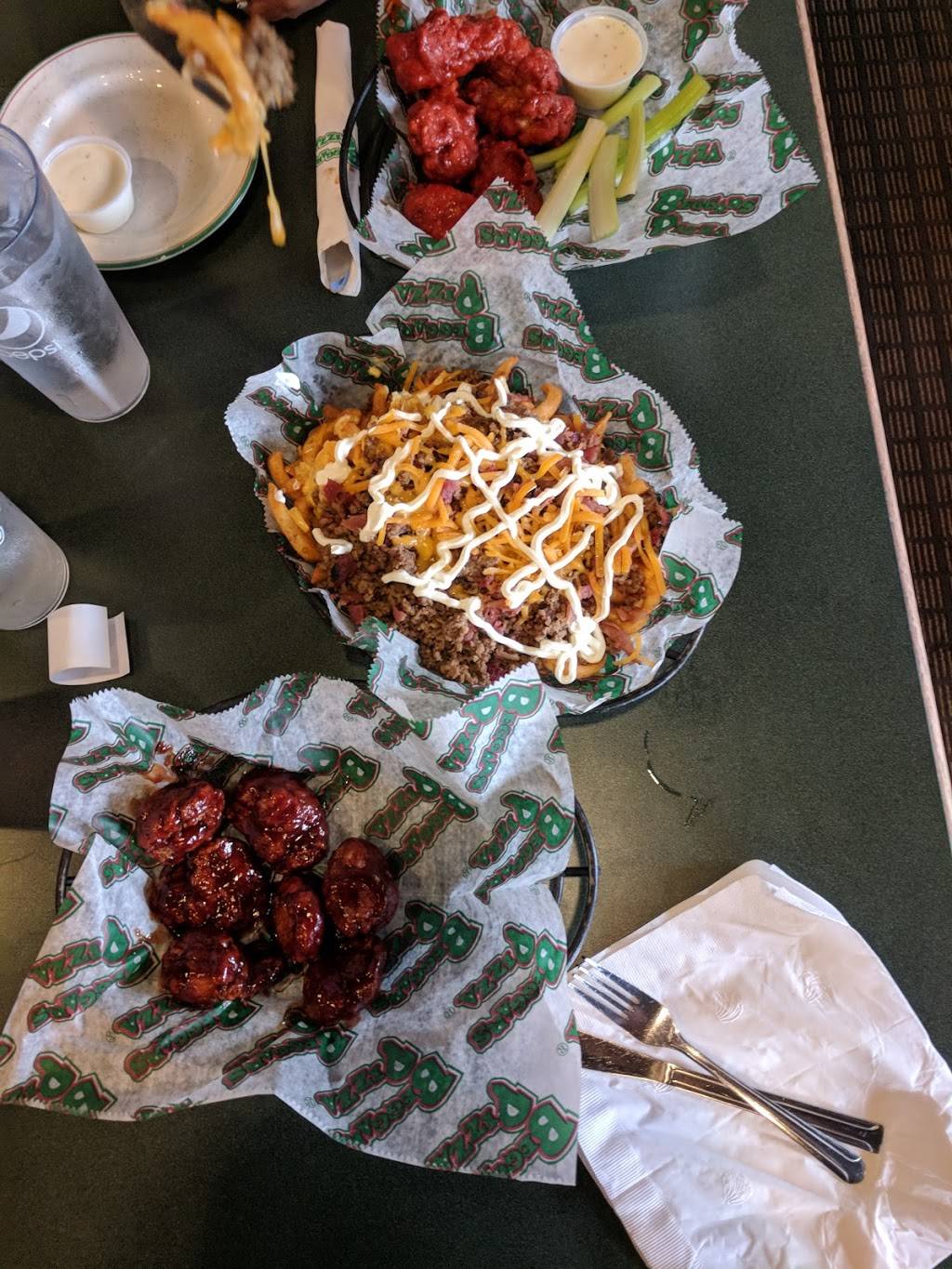 Beggars Pizza | meal delivery | 5133 S Cicero Ave, Chicago, IL 60632, USA | 7737357000 OR +1 773-735-7000