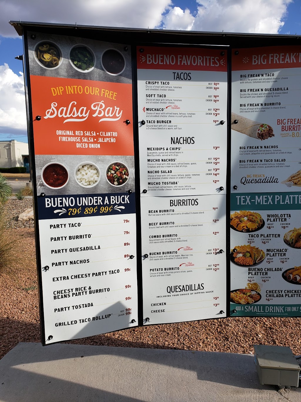 Taco Bueno | restaurant | 330 W 9th St, San Angelo, TX 76903, USA | 3254810783 OR +1 325-481-0783