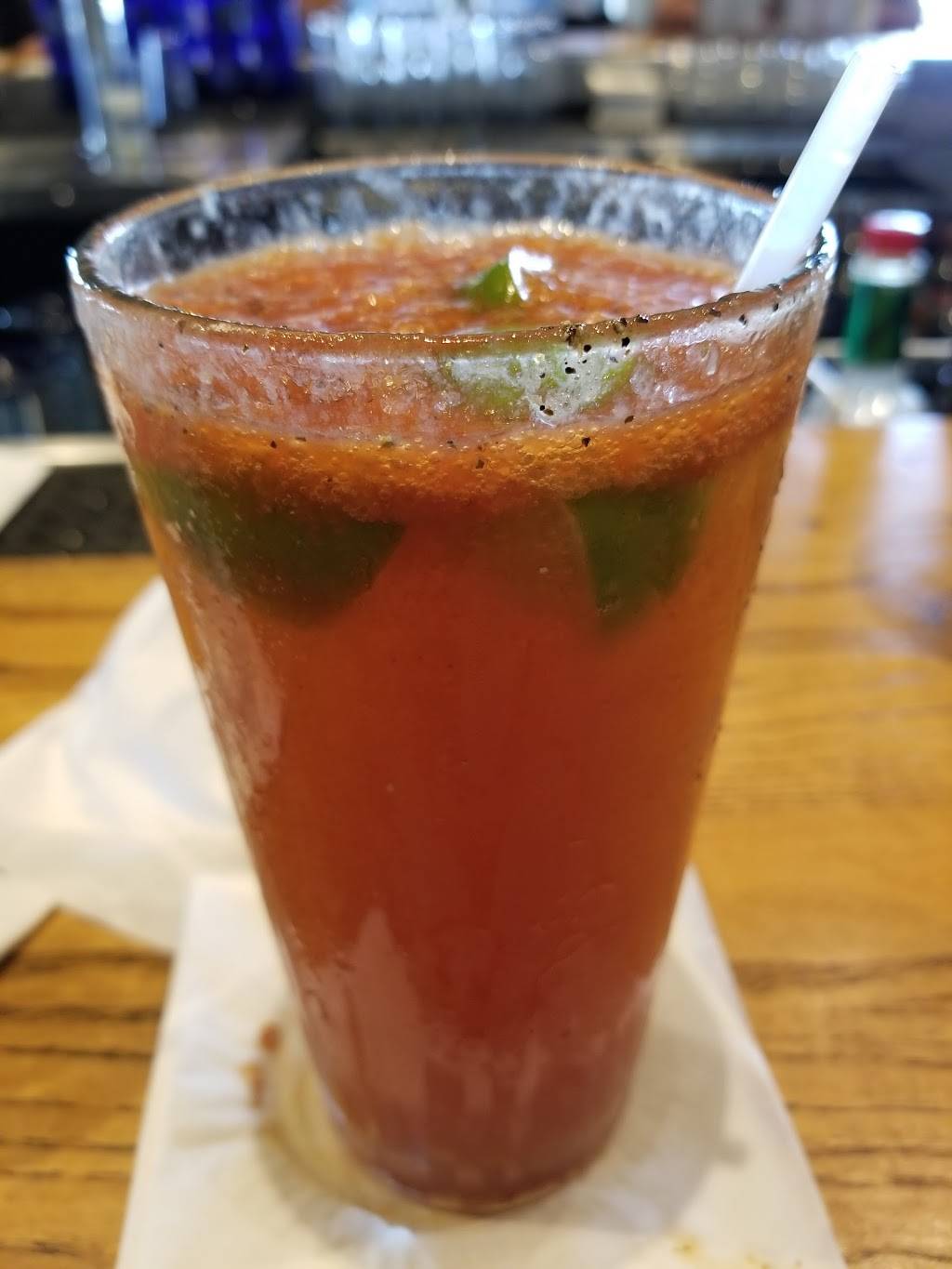 Chilis Grill & Bar | meal takeaway | 15252 Summit Ave, Fontana, CA 92336, USA | 9096467779 OR +1 909-646-7779