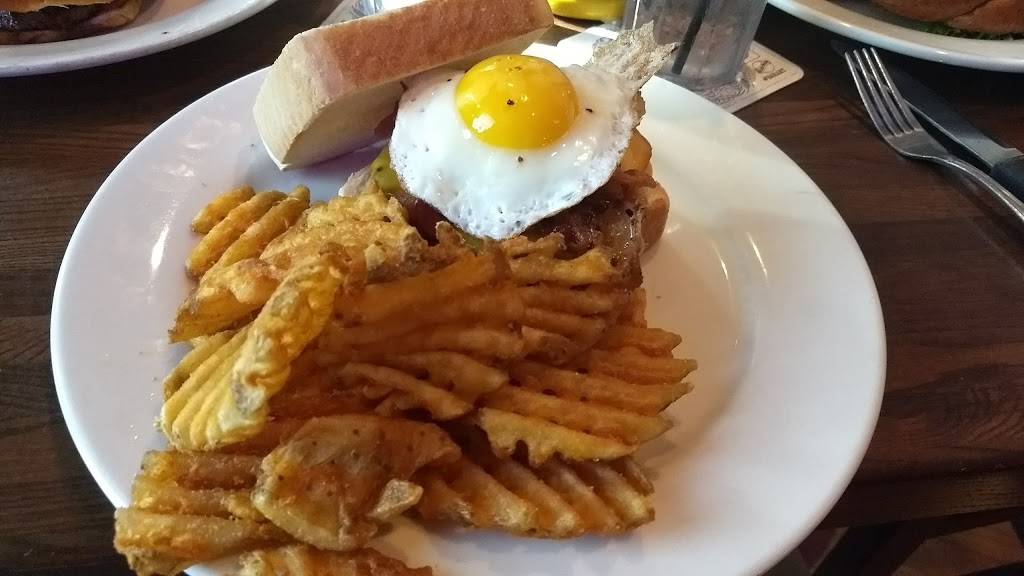 King Street Grille | restaurant | 679 Freshfields Dr, Johns Island, SC 29455, USA | 8437685444 OR +1 843-768-5444