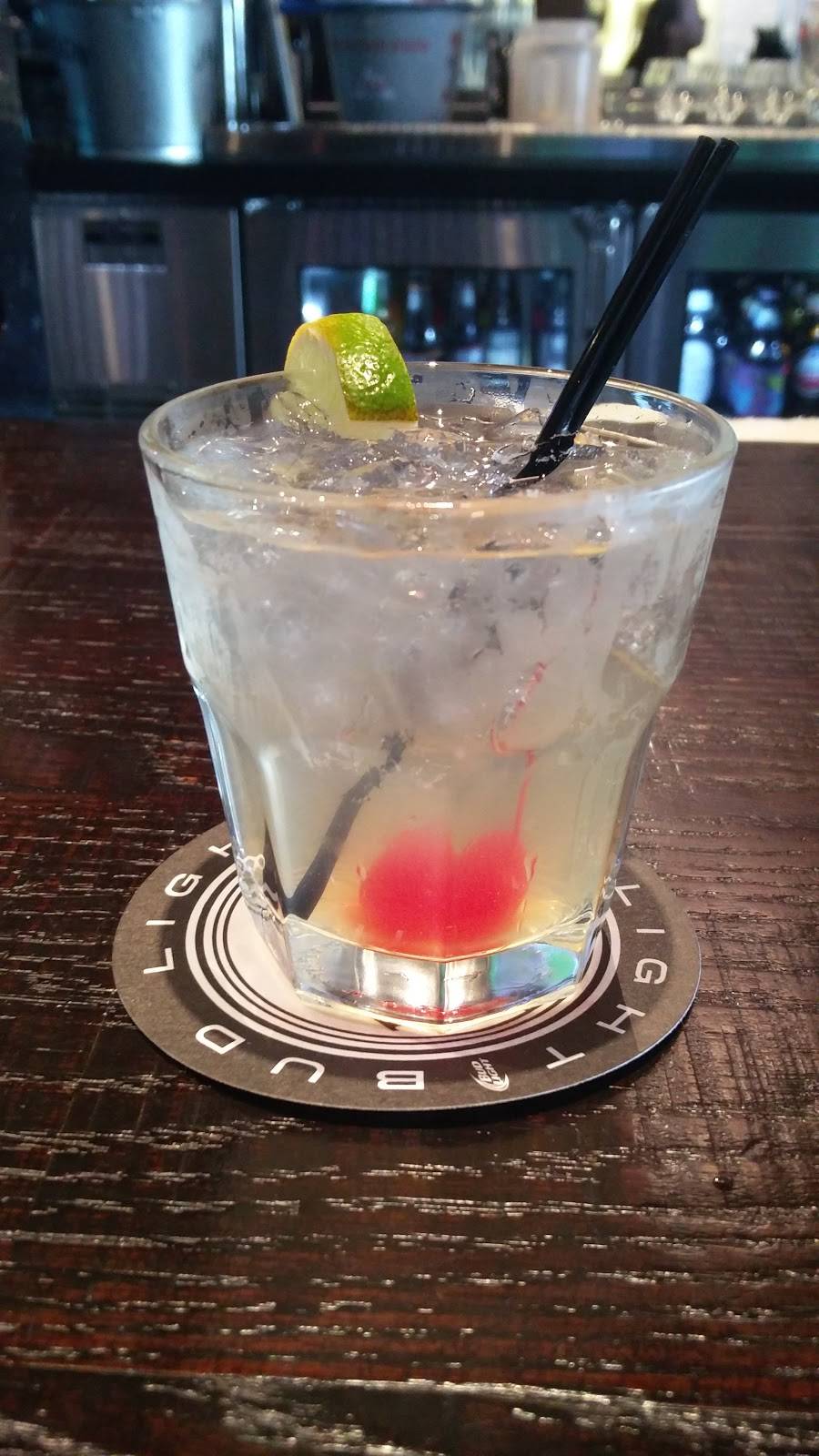 Johnny Js Pub & Grille, Strongsville | restaurant | 15323 Pearl Rd, Strongsville, OH 44136, USA | 4402686848 OR +1 440-268-6848