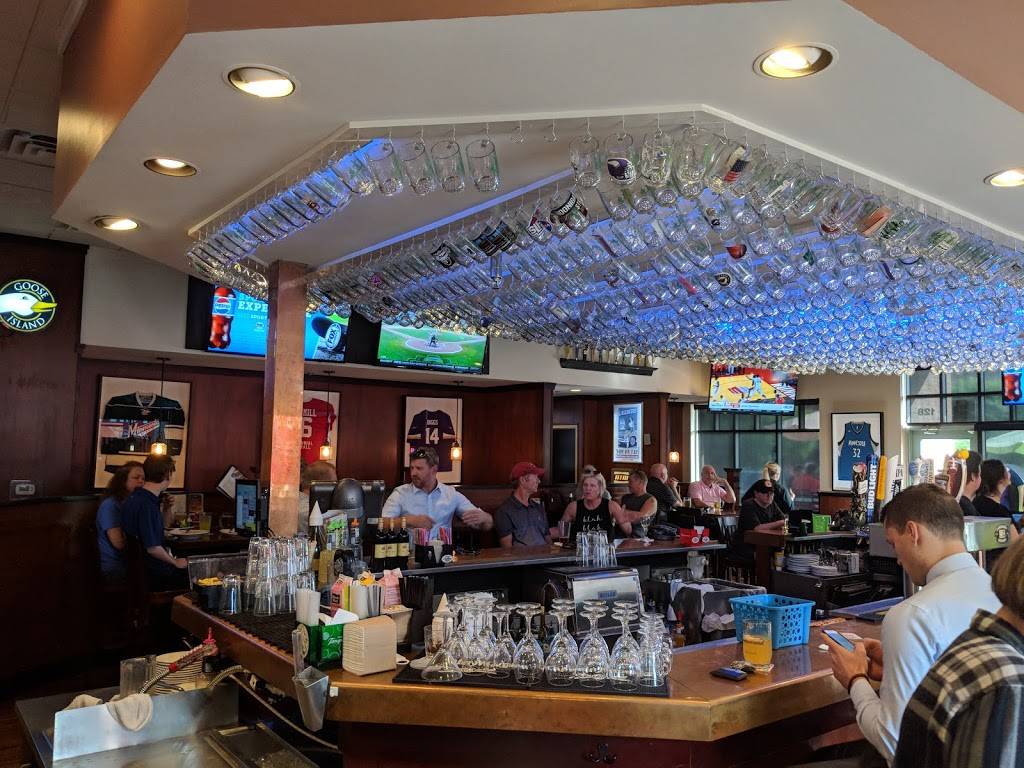 Green Mill Restaurant & Bar | restaurant | 4355 Pheasant Ridge Dr NE, Blaine, MN 55449, USA | 7637929400 OR +1 763-792-9400