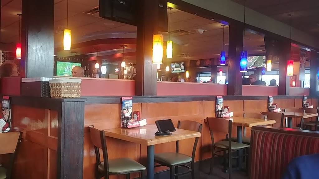 Applebees Grill + Bar | restaurant | 13006 NE Hwy 99, Vancouver, WA 98686, USA | 3605748004 OR +1 360-574-8004