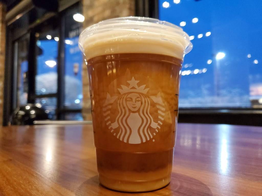 Starbucks | cafe | 36575 Euclid Ave, Willoughby, OH 44094, USA | 4409533118 OR +1 440-953-3118