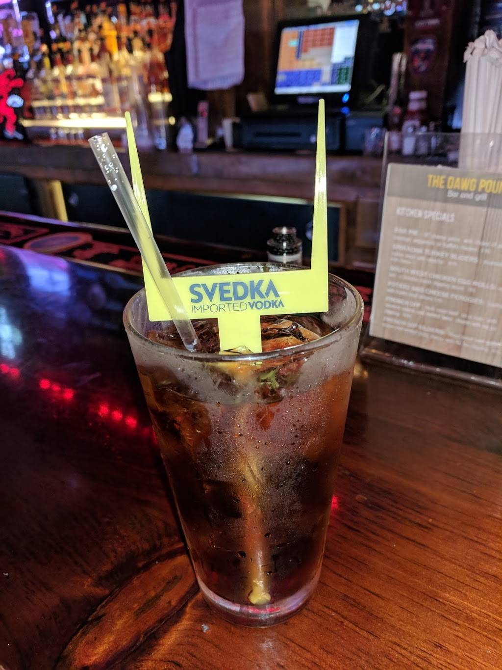 The Dawg Pound Bar & Grill | restaurant | 162 Gardiners Ave, Levittown, NY 11756, USA | 5167195955 OR +1 516-719-5955