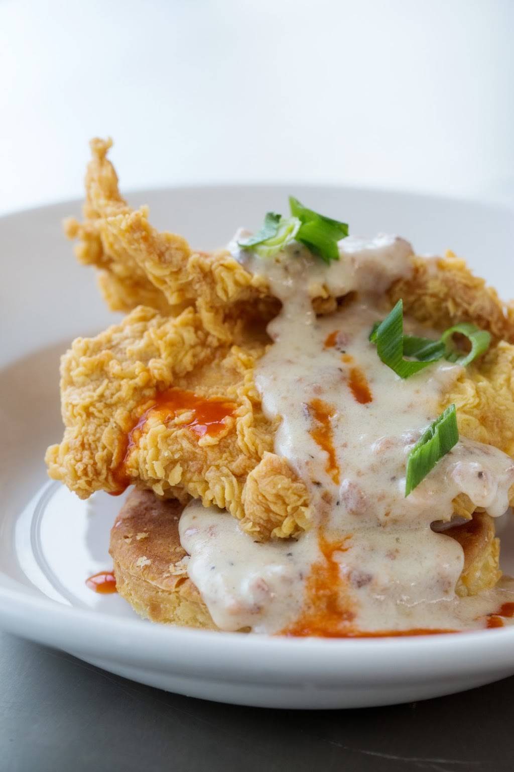 Batch 13 Biscuits & Bowls | restaurant | 555 Lafayette St, Baton Rouge, LA 70801, USA | 2254246801 OR +1 225-424-6801