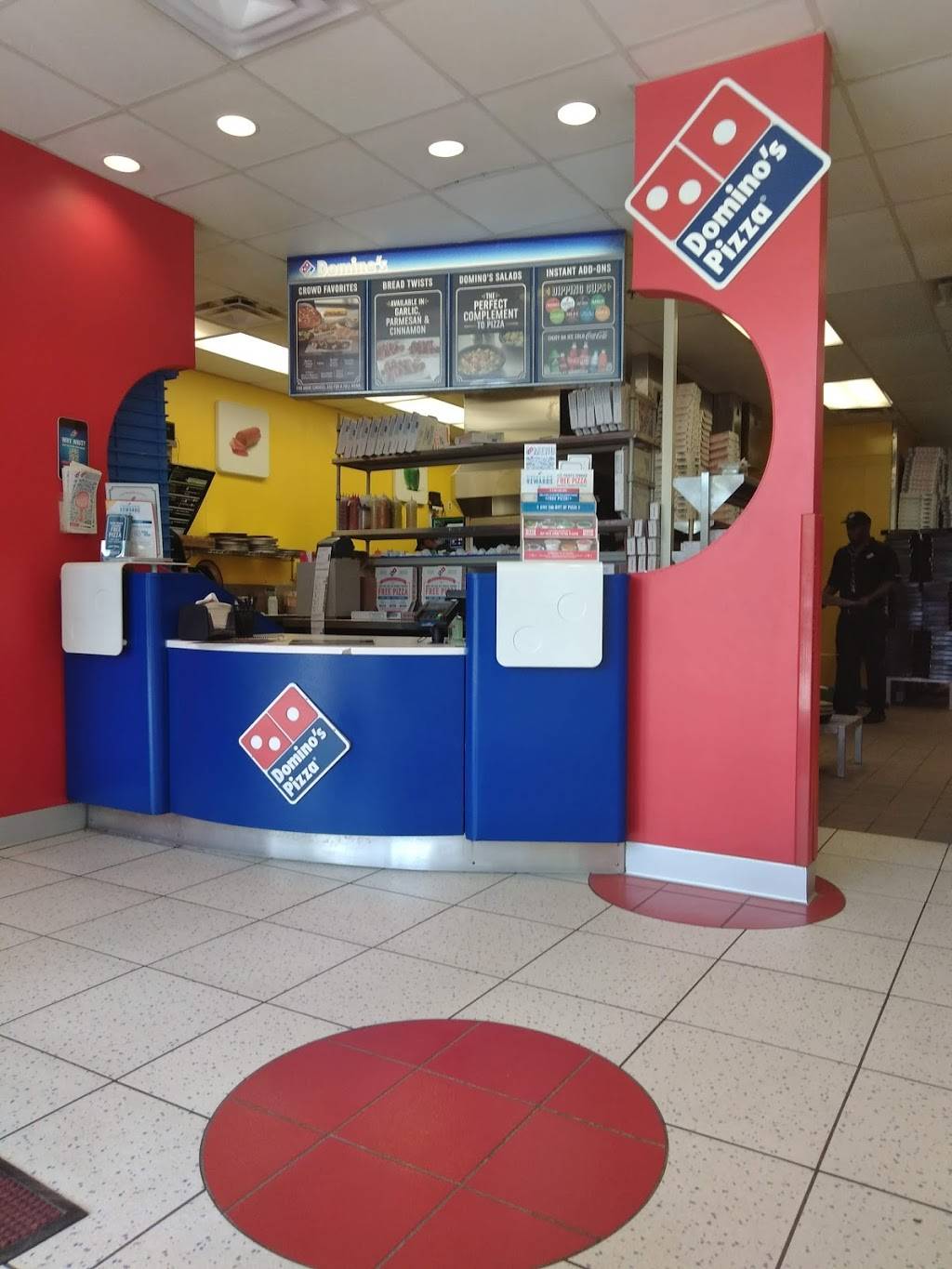 Dominos Pizza | meal delivery | 812 Eastern Pkwy, Louisville, KY 40217, USA | 5026373030 OR +1 502-637-3030