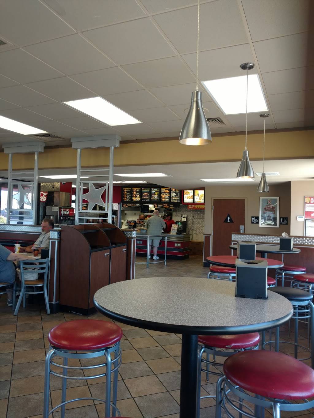 Hardees | restaurant | 231 State Hwy 47, Troy, MO 63379, USA | 6365287222 OR +1 636-528-7222