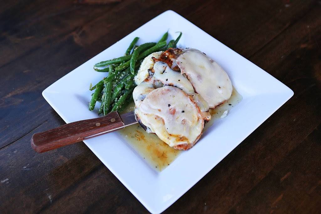 Tim Finnegans Irish Restaurant And Pub | restaurant | 17045 N 59th Ave #103, Glendale, AZ 85308, USA | 6028758331 OR +1 602-875-8331