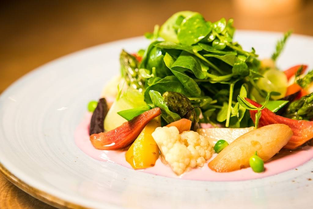 Castaway Burbank | restaurant | 1250 E Harvard Rd, Burbank, CA 91501, USA | 8188486691 OR +1 818-848-6691