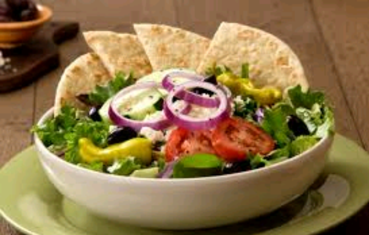 Showmars 7th Street | restaurant | 2004 E 7th St, Charlotte, NC 28204, USA | 7043760565 OR +1 704-376-0565