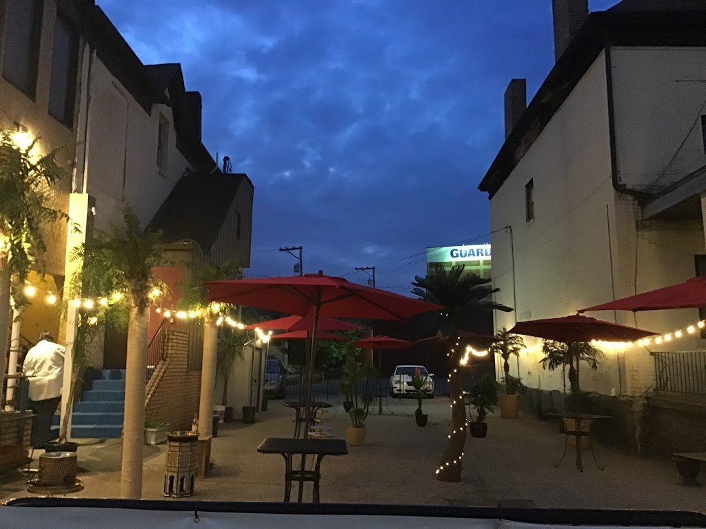 Khalils | restaurant | 4757 Baum Blvd, Pittsburgh, PA 15213, USA | 4126834757 OR +1 412-683-4757