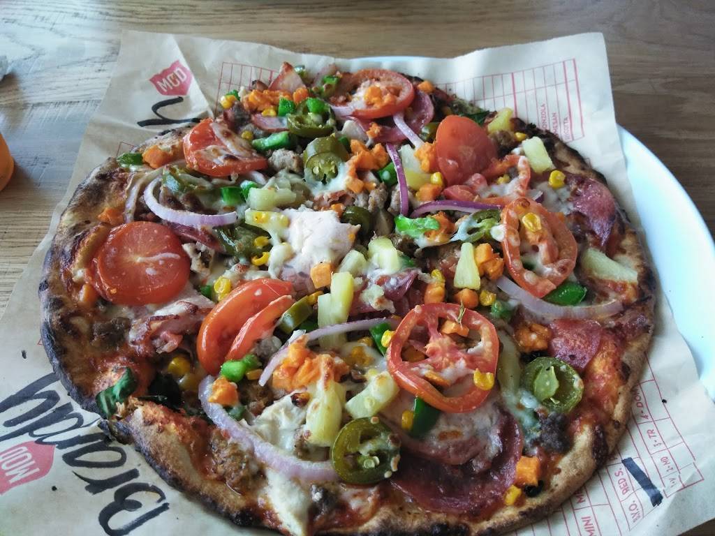MOD Pizza | restaurant | 6360 Garth Rd #150, Baytown, TX 77521, USA | 3462331049 OR +1 346-233-1049