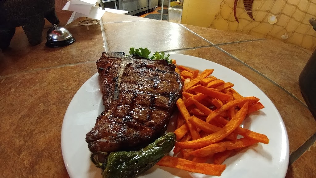 Las Casuelas | restaurant | 108 N Platinum Ave, Deming, NM 88030, USA | 5755449100 OR +1 575-544-9100