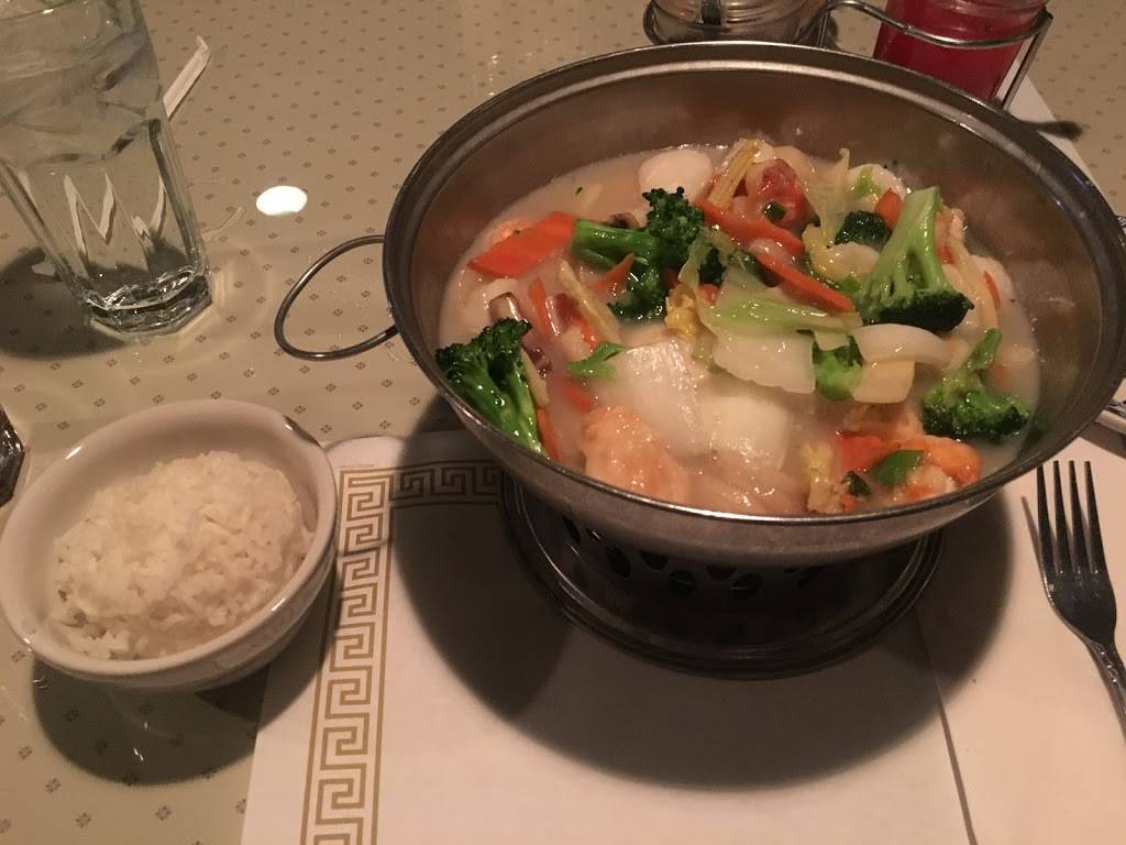 Yen Ching | restaurant | 6410 West Jefferson Boulevard G-11A, Fort Wayne, IN 46804, USA | 2604367788 OR +1 260-436-7788