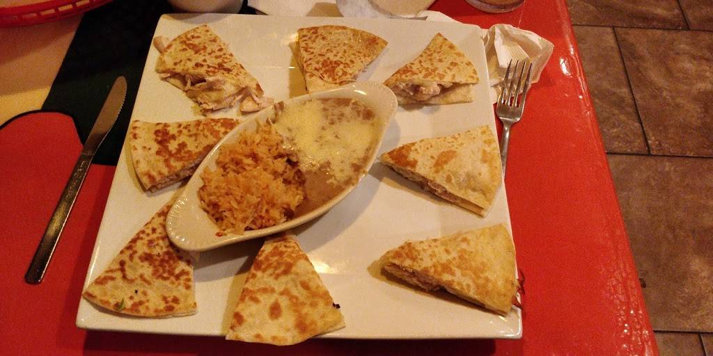 Los Tarascos | restaurant | 824 McFarland Blvd, Northport, AL 35476, USA | 2053300919 OR +1 205-330-0919