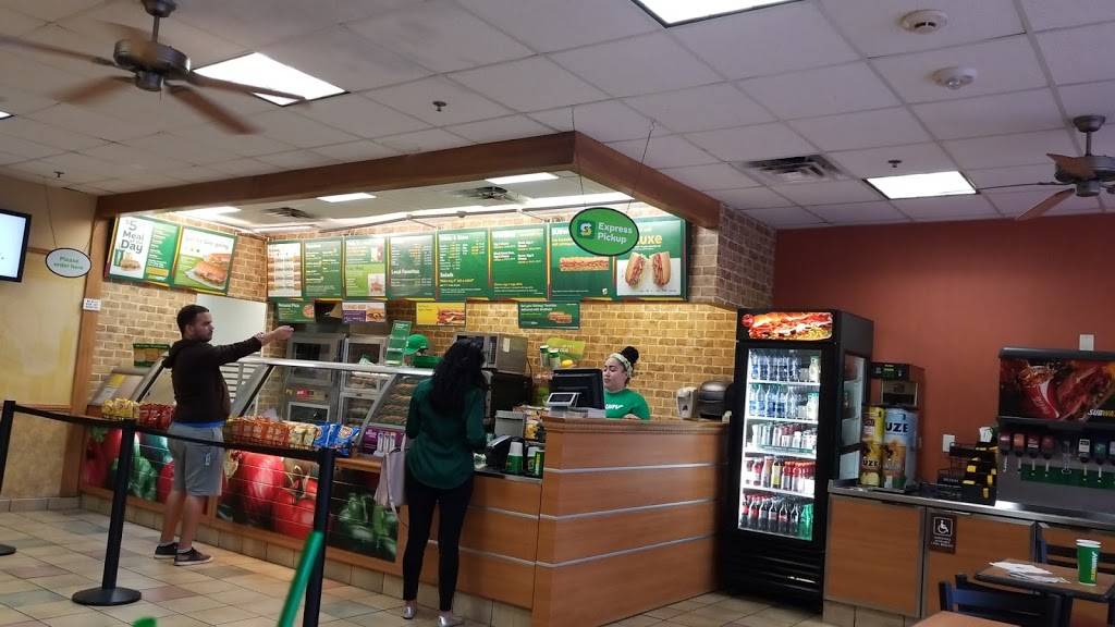 Subway | restaurant | 2795 Collins Ave, Miami Beach, FL 33140, USA | 3053978885 OR +1 305-397-8885