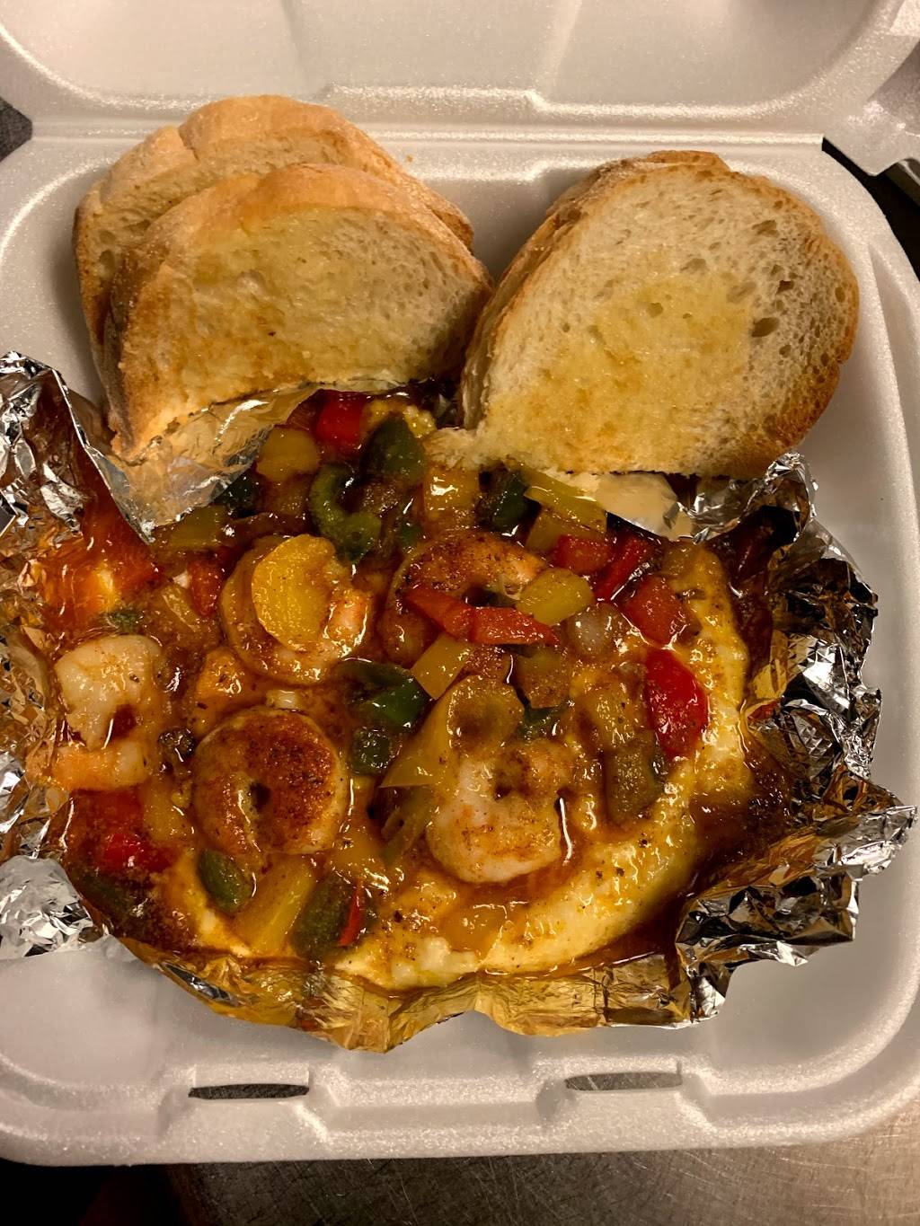 Bettys Cafe | restaurant | 1715 Pine Ave, Niagara Falls, NY 14301, USA | 7163130137 OR +1 716-313-0137