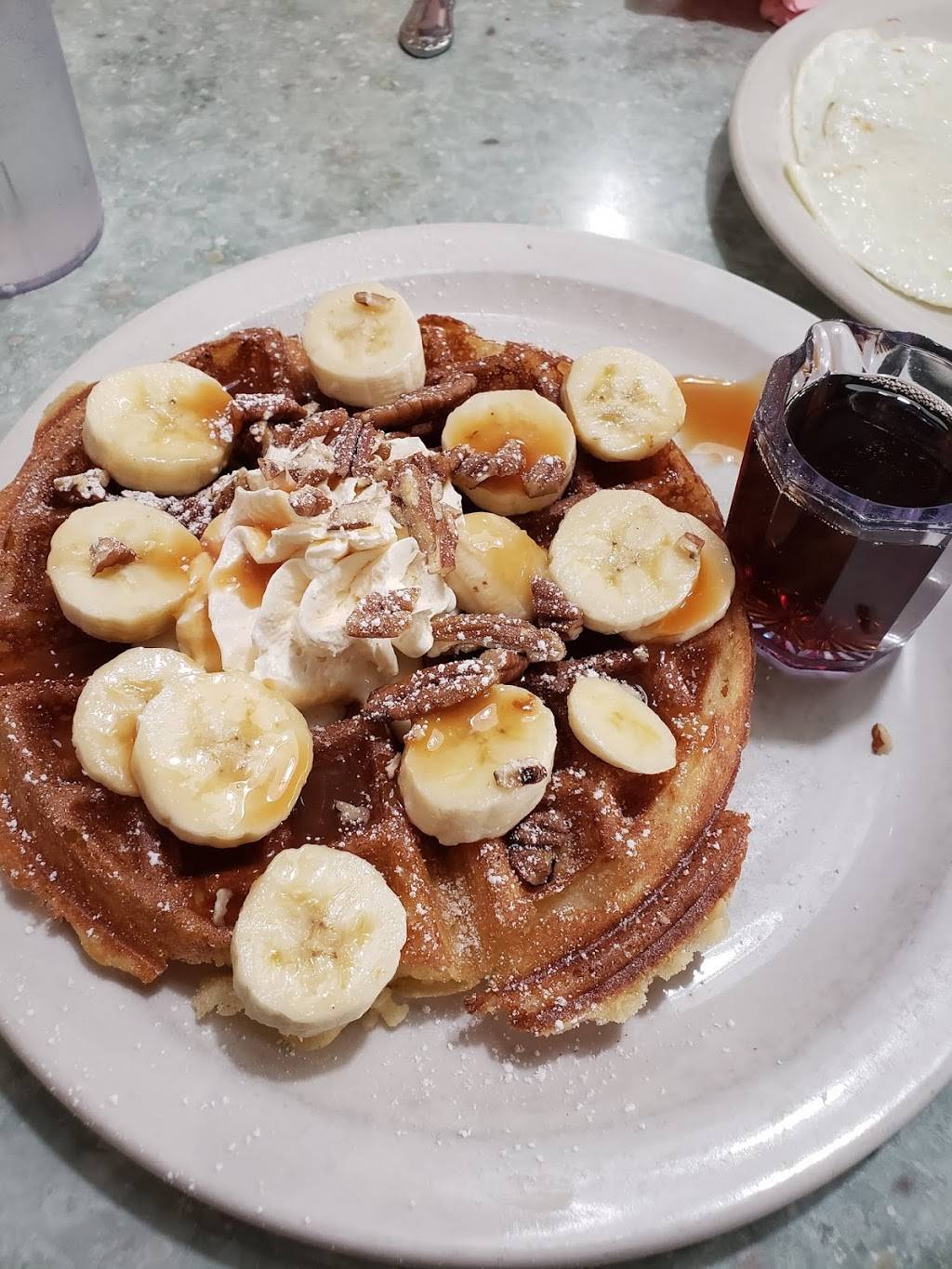 Country Waffles | restaurant | 5252 Balboa Ave, San Diego, CA 92117, USA | 8588361207 OR +1 858-836-1207