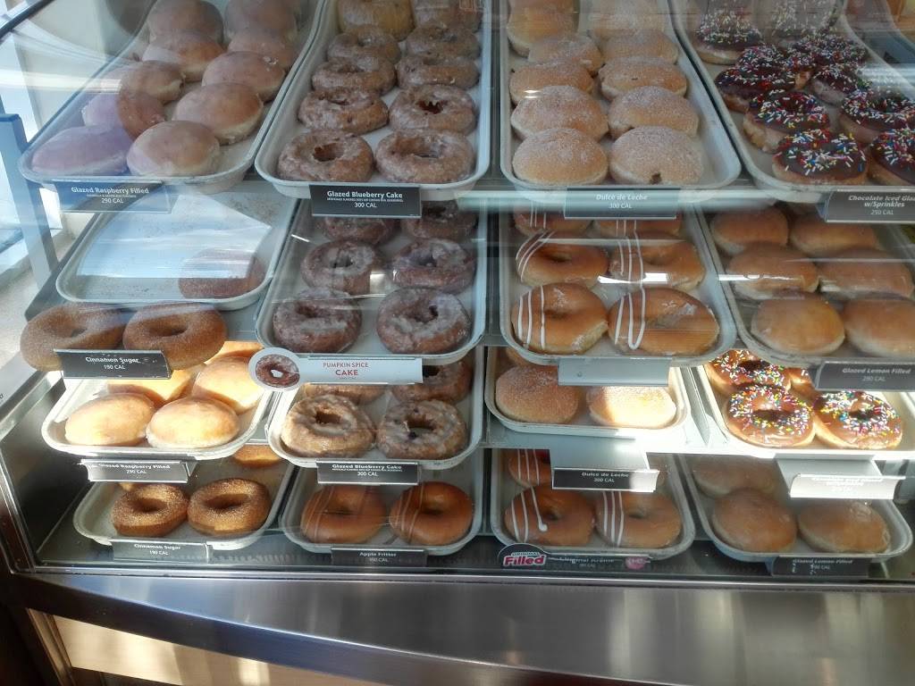 Krispy Kreme | bakery | 16851 S Dixie Hwy, Palmetto Bay, FL 33157, USA | 3052555030 OR +1 305-255-5030