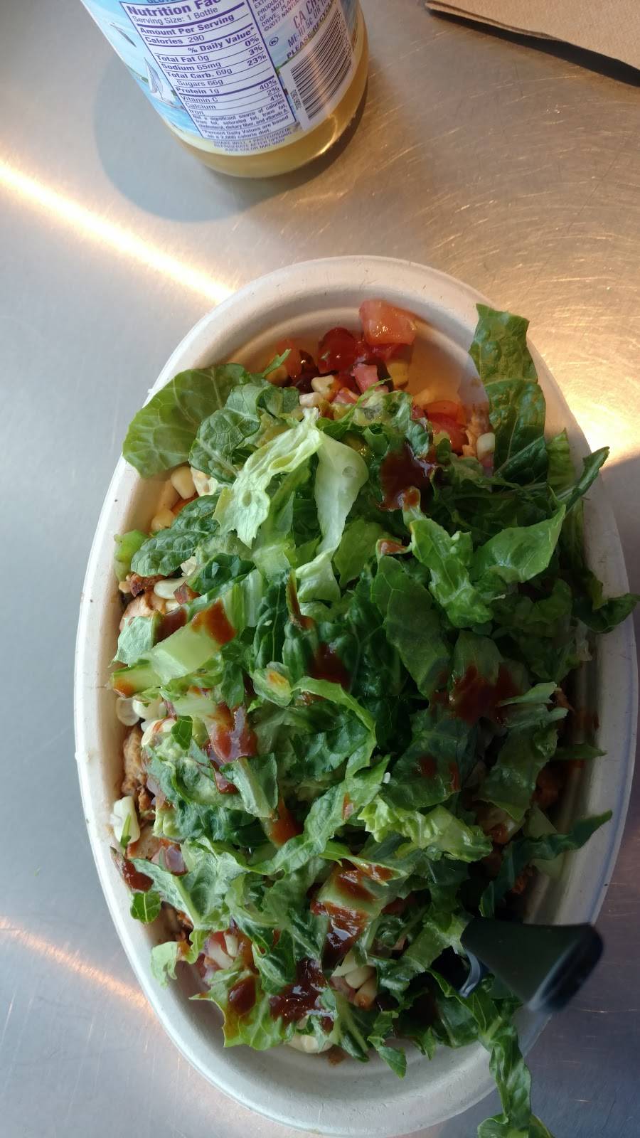 Chipotle Mexican Grill | restaurant | 112 Commerce Way, Woburn, MA 01801, USA | 7819335450 OR +1 781-933-5450