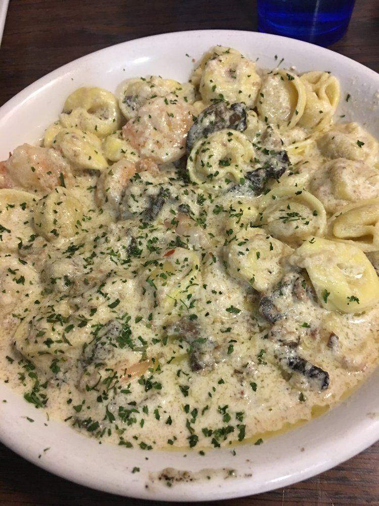 Isabellas | restaurant | 12 S Sumner Ave, Newcastle, WY 82701, USA | 3077463500 OR +1 307-746-3500