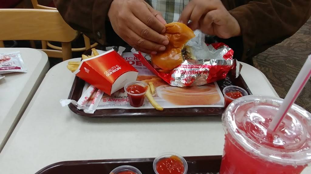 Wendys | restaurant | 303 Main St, East Hartford, CT 06118, USA | 8602008539 OR +1 860-200-8539