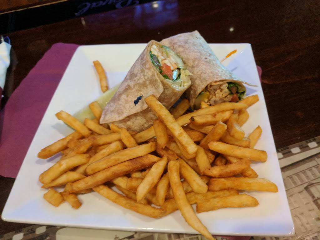 Columbia Tavern | restaurant | 16 Central Street, Rear, Leominster, MA 01453, USA | 9787518962 OR +1 978-751-8962