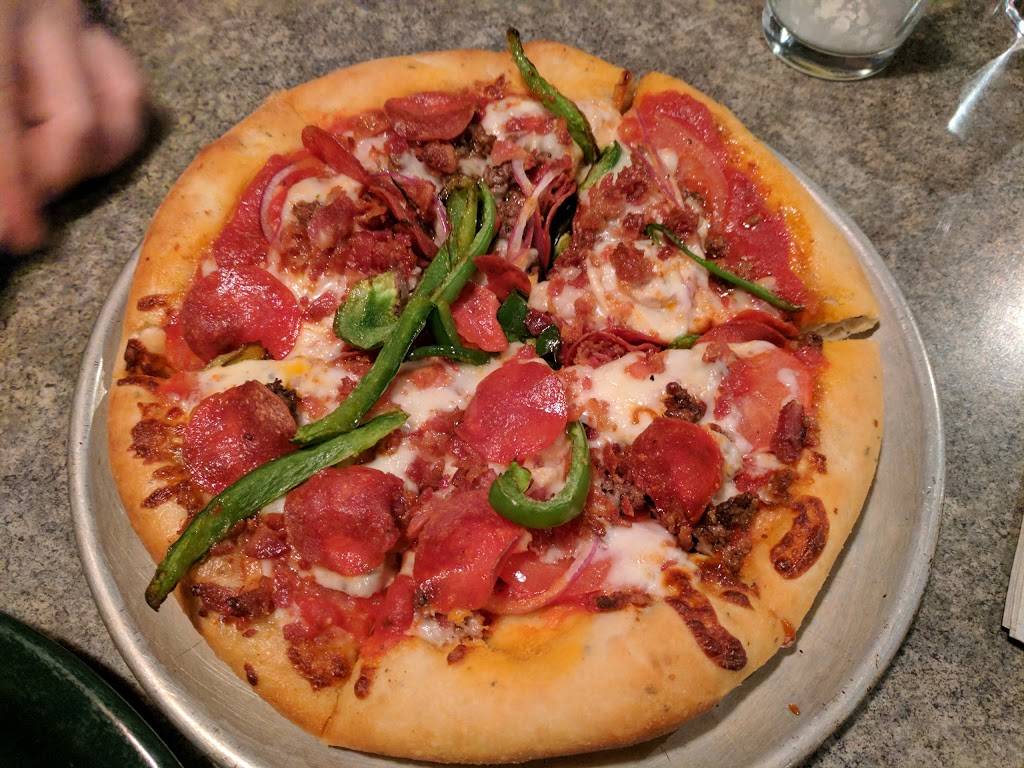 MacKenzie River Pizza, Grill & Pub | restaurant | 4939 E 82nd St, Indianapolis, IN 46250, USA | 3172880609 OR +1 317-288-0609