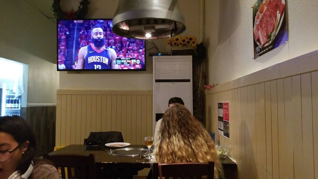 Charcoal Korean BBQ Restaurant | restaurant | 19158 Soledad Canyon Rd, Canyon Country, CA 91351, USA | 6612519292 OR +1 661-251-9292