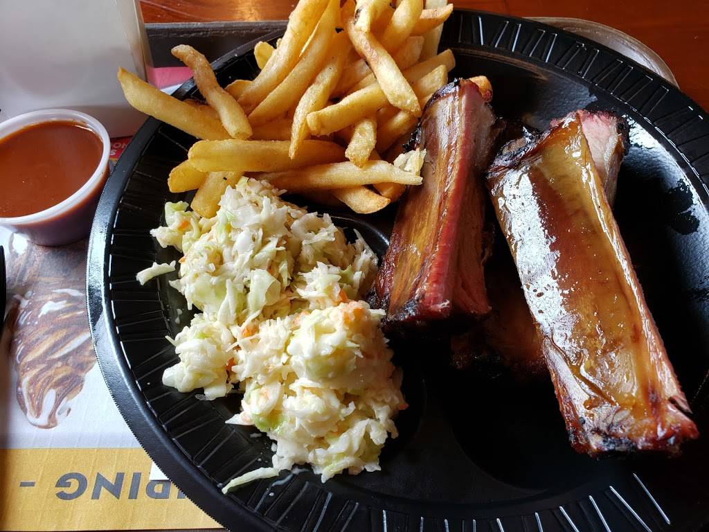 Buddys Bar-B-Q | restaurant | 4401 Chapman Hwy, Knoxville, TN 37920, USA | 8655791747 OR +1 865-579-1747