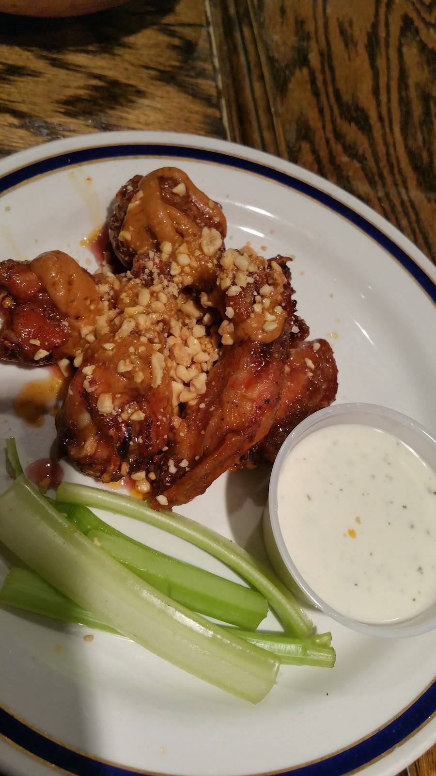 Brews Brothers Grille | restaurant | 183 Franklin Ave, Franklin Square, NY 11010, USA | 5162165008 OR +1 516-216-5008