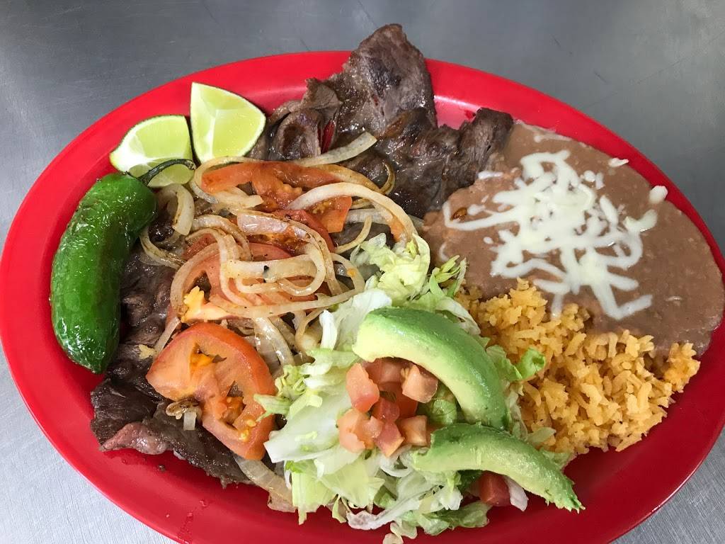 Charles Fast Foods | restaurant | 1525 E Lake St B, Hanover Park, IL 60133, USA | 6307363340 OR +1 630-736-3340