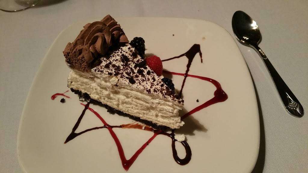 Diorio Restaurant & Bar | restaurant | 231 Bank St, Waterbury, CT 06702, USA | 2037545111 OR +1 203-754-5111