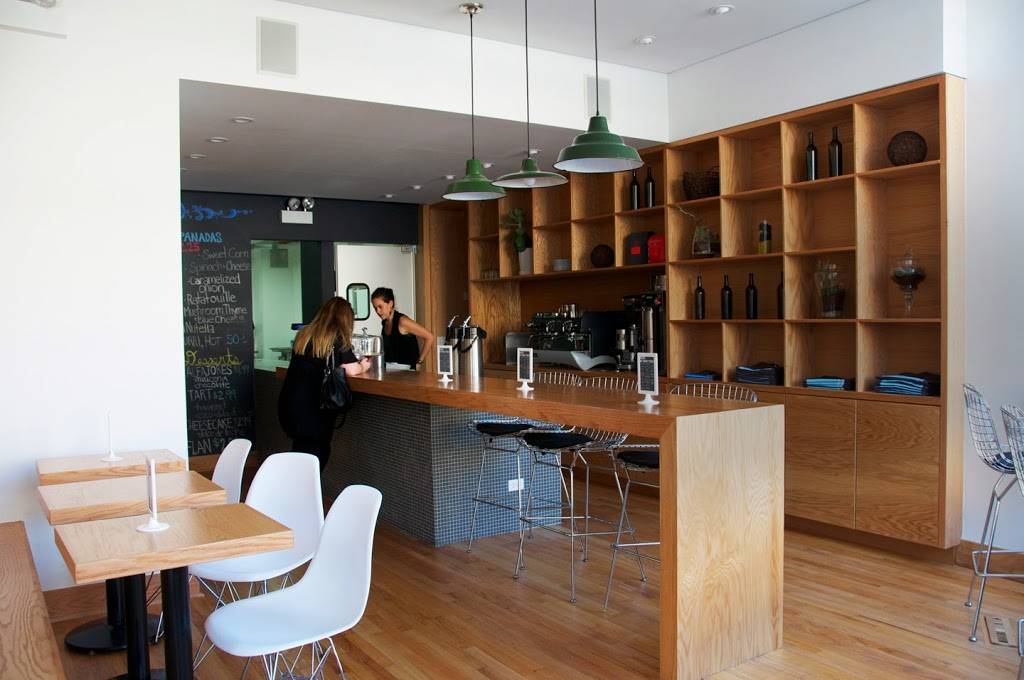 5411 Empanadas | Lakeview | cafe | 2850 N Clark St, Chicago, IL 60657, USA | 7737555411 OR +1 773-755-5411