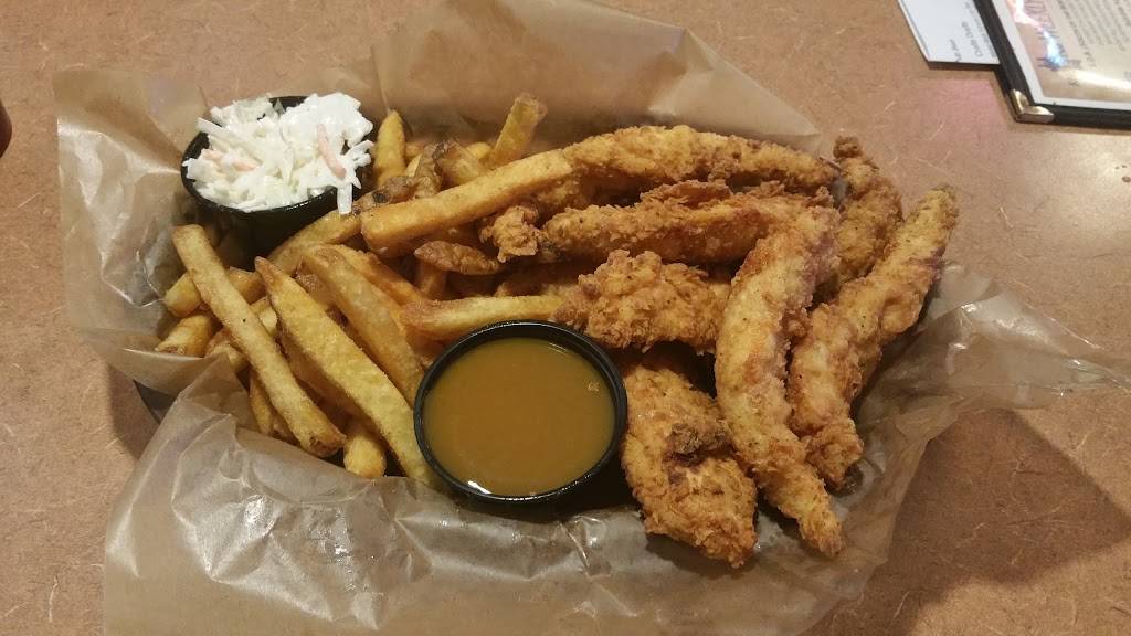 Knubs Pub | restaurant | 5386 Roberts St, Shawnee, KS 66226, USA | 9134415682 OR +1 913-441-5682