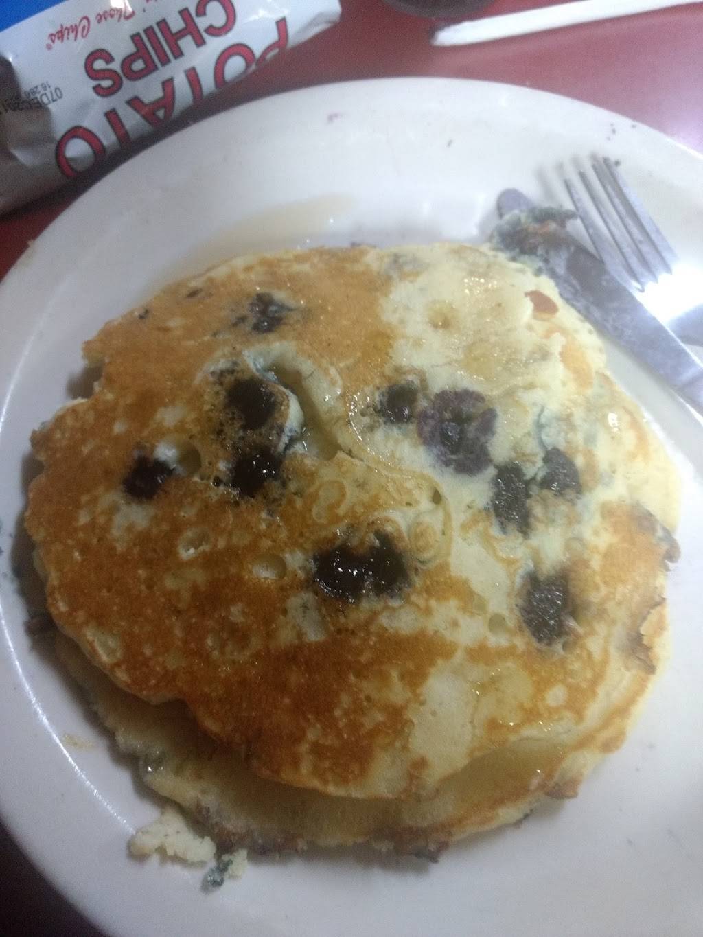 The Corner Restaurant | restaurant | 7980 US-224, Bloomville, OH 44818, USA | 4199835255 OR +1 419-983-5255