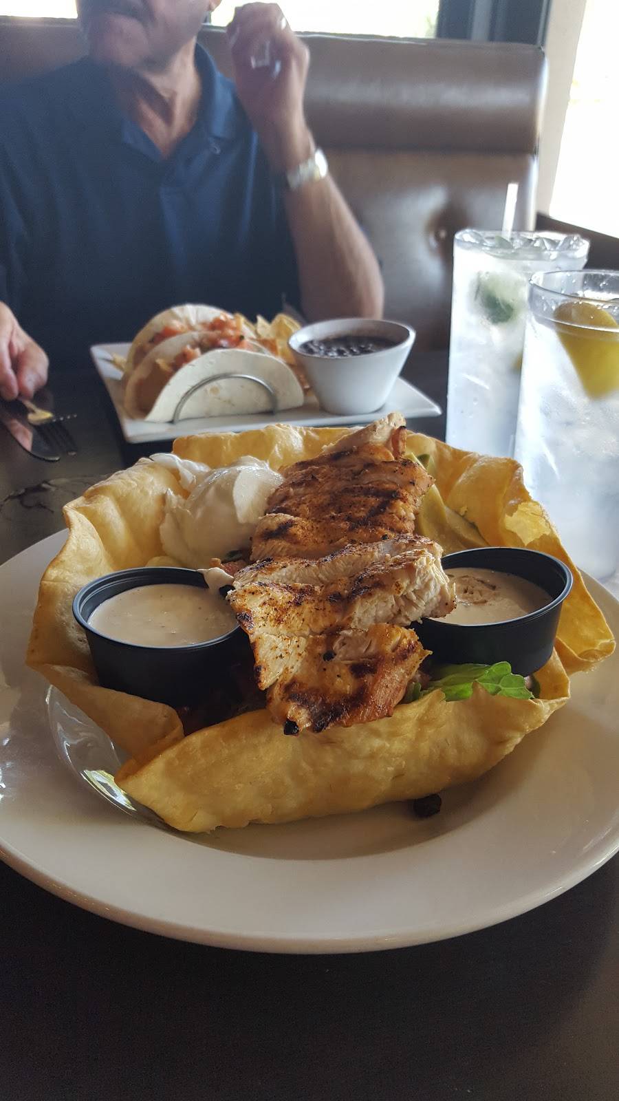 Boston Beer Garden | restaurant | 2396 Immokalee Rd, Naples, FL 34110, USA | 2395962337 OR +1 239-596-2337