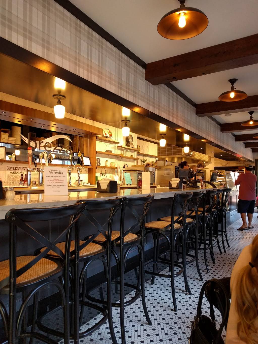 Brezza Pizza Kitchen | restaurant | 5768 NY-25A Suite K, Wading River, NY 11792, USA | 6318861536 OR +1 631-886-1536