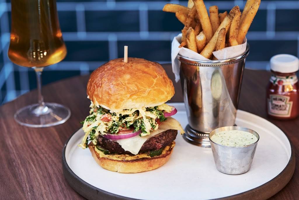 Stateside Kitchen | restaurant | 210 4th Ave N, Nashville, TN 37219, USA | 6156220500 OR +1 615-622-0500