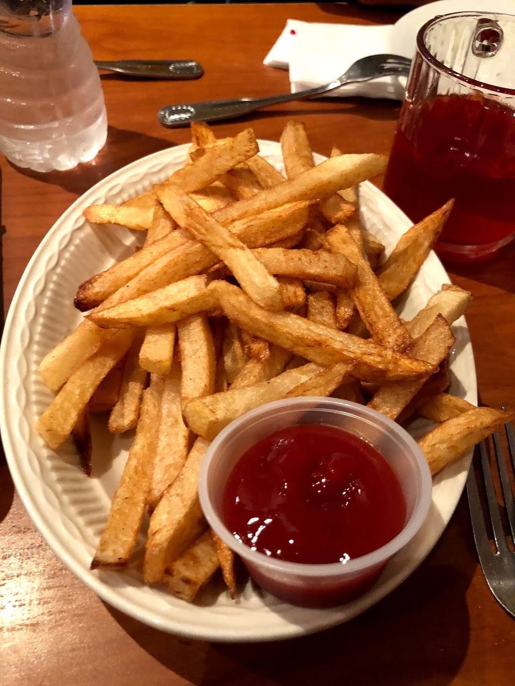 Stolovaya | restaurant | 813 Avenue U, Brooklyn, NY 11223, USA | 7187870120 OR +1 718-787-0120