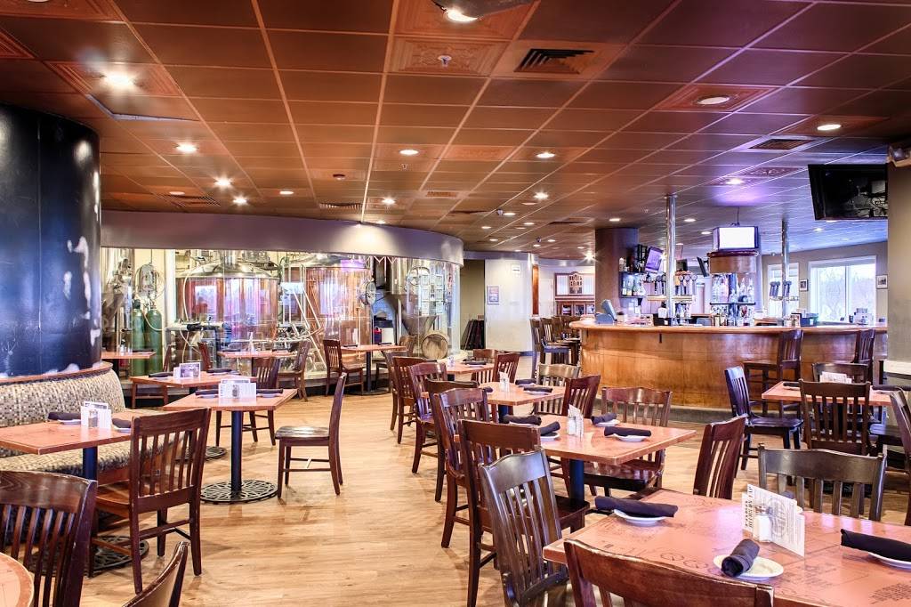 Top of the Hill Restaurant & Brewery | restaurant | 100 E Franklin St #300, Chapel Hill, NC 27514, USA | 9199298676 OR +1 919-929-8676