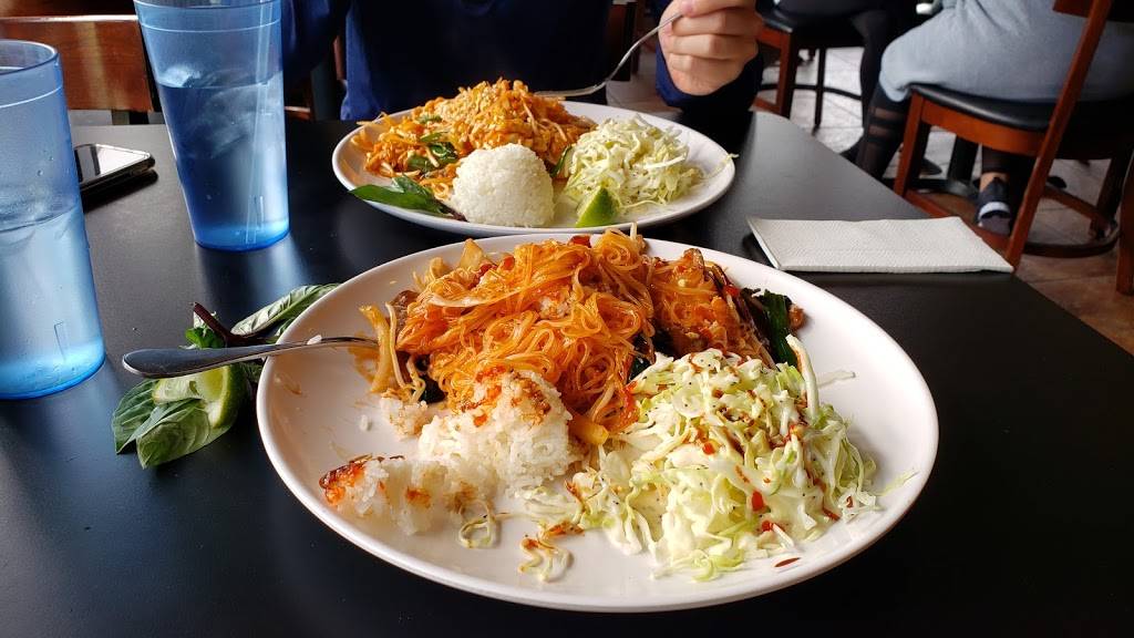 Happy Pho Time | restaurant | 20829 WA-410 E, Bonney Lake, WA 98391, USA | 2534478500 OR +1 253-447-8500