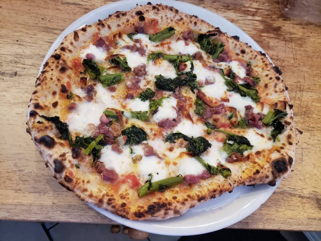 Naples Street Food | restaurant | 2531, 970 Hempstead Turnpike, Franklin Square, NY 11010, USA | 5166734630 OR +1 516-673-4630